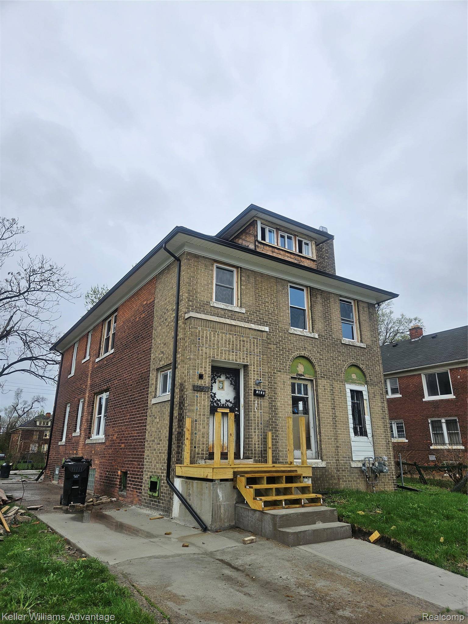 1947 Clairmount ST, Detroit, MI 48206