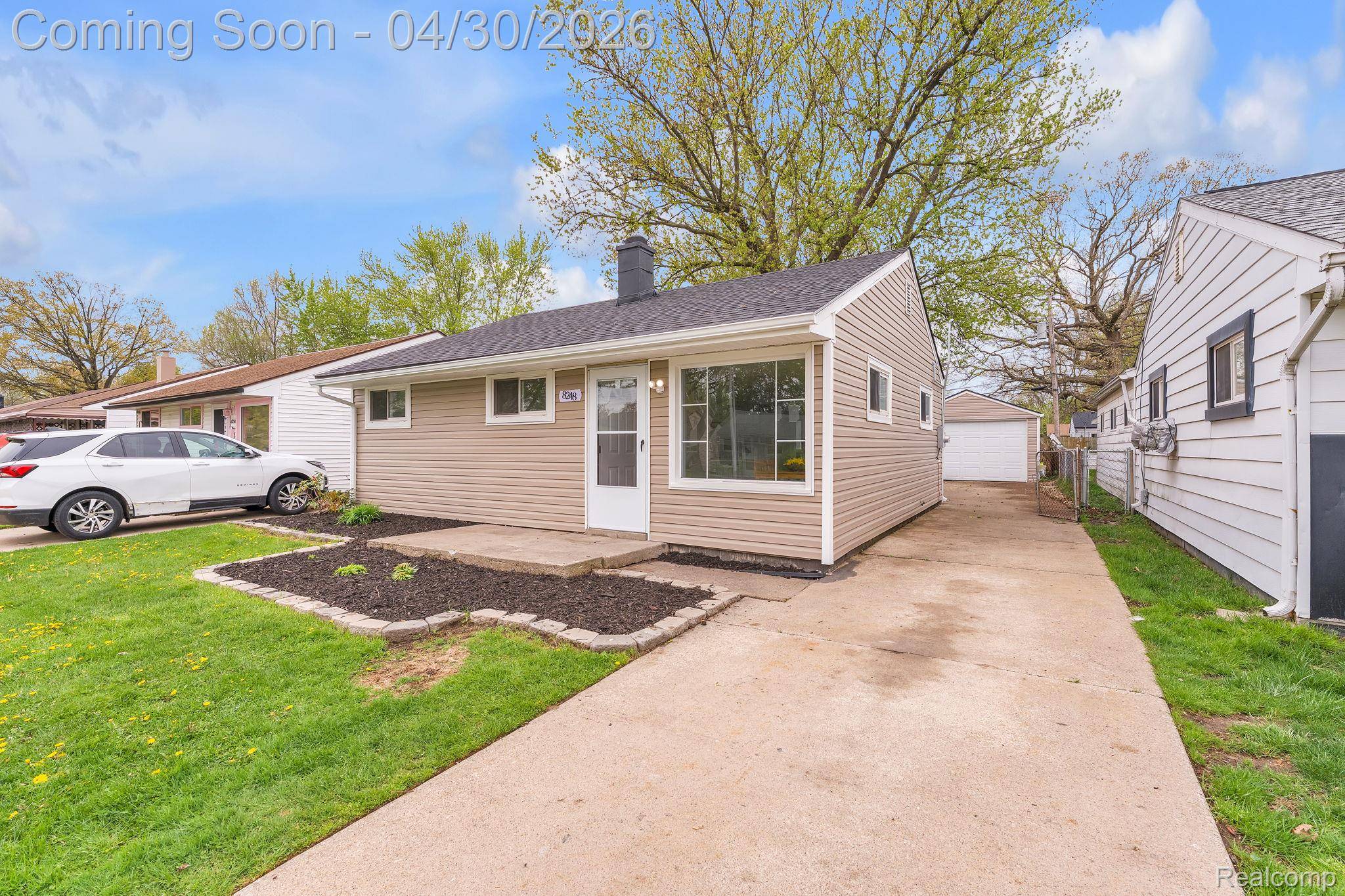 8248 Birch ST, Taylor, MI 48180