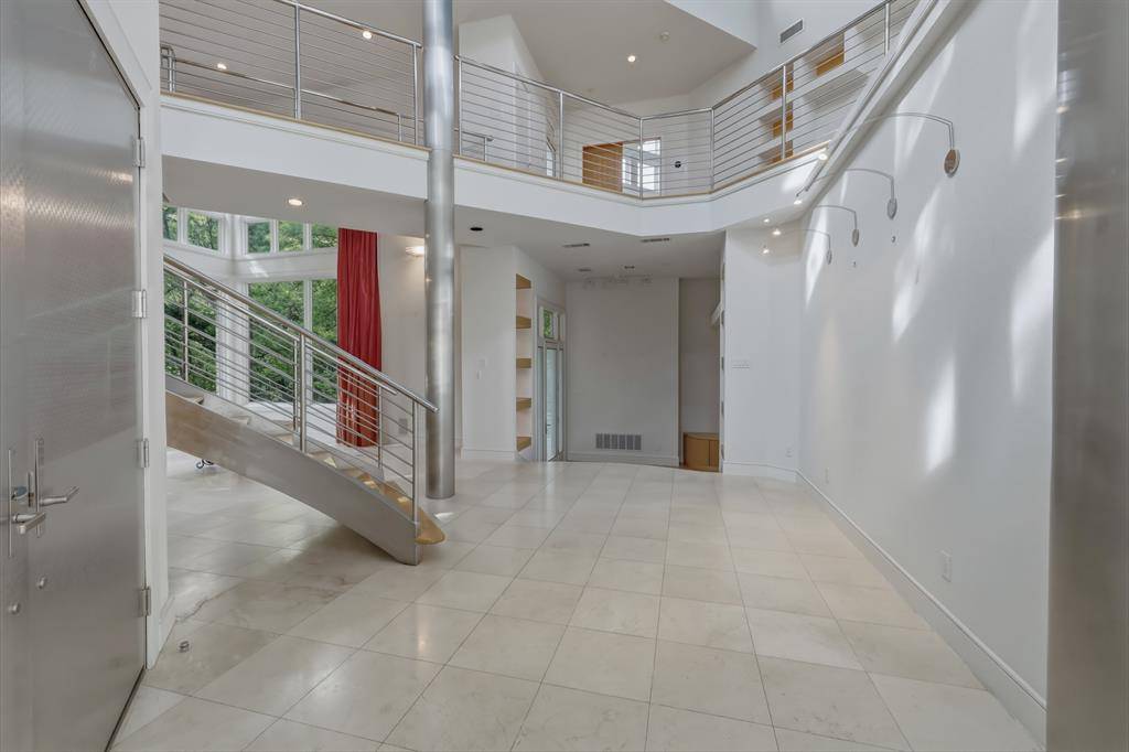 2607 Hemingway Drive, Arlington, TX 76006