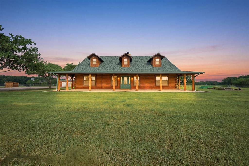 465 Emberson Ranch Road, Pilot Point, TX 76258