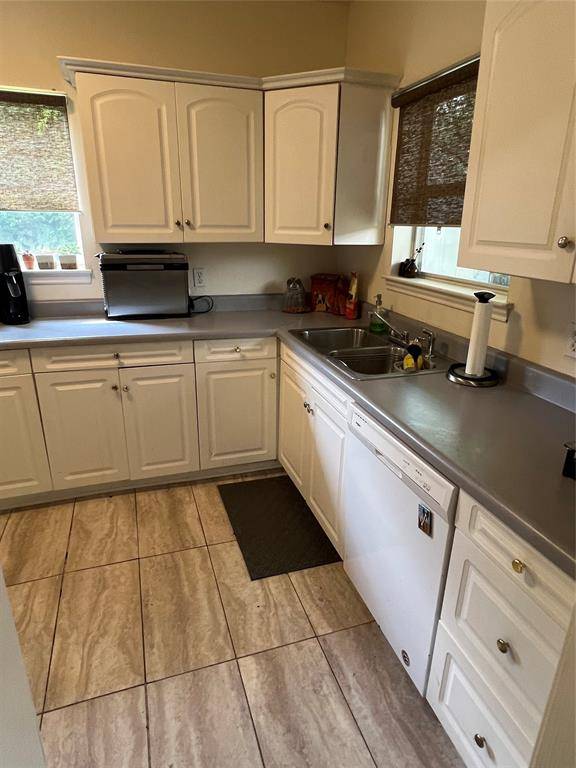 5107 Manett Street, Dallas, TX 75206