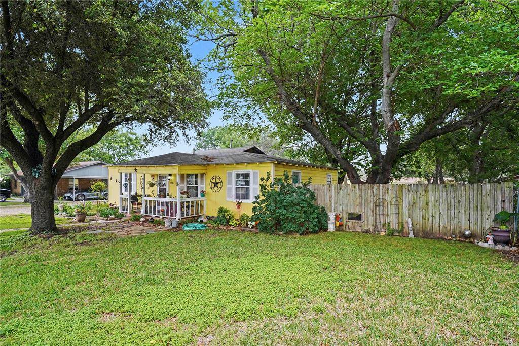 5700 Kennedy Street, Watauga, TX 76148