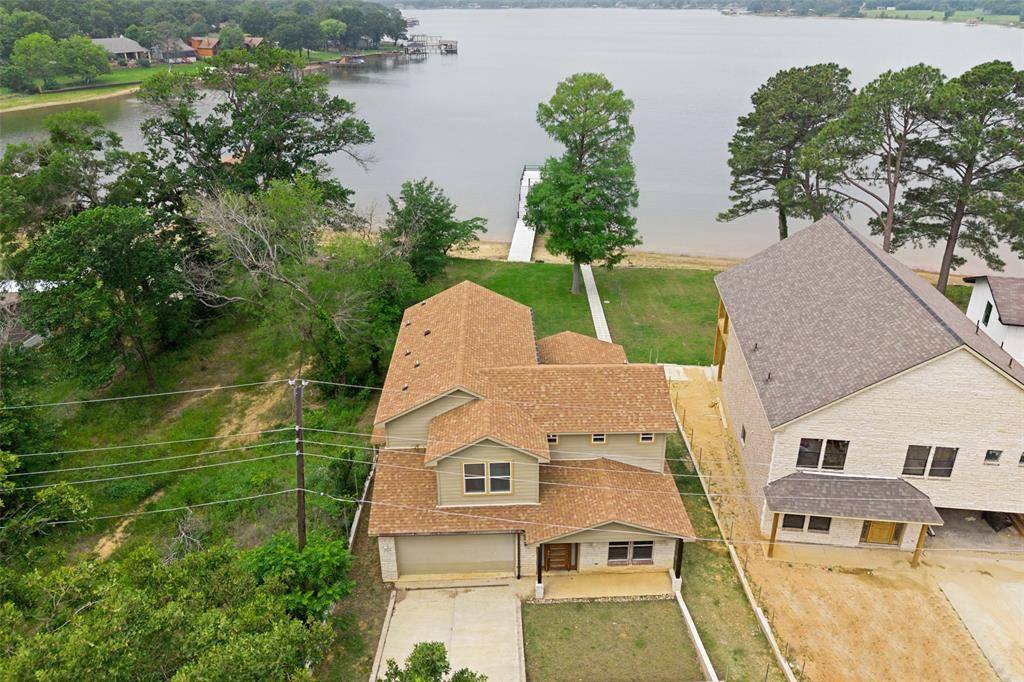 162 Oak Hills Drive, Mabank, TX 75156