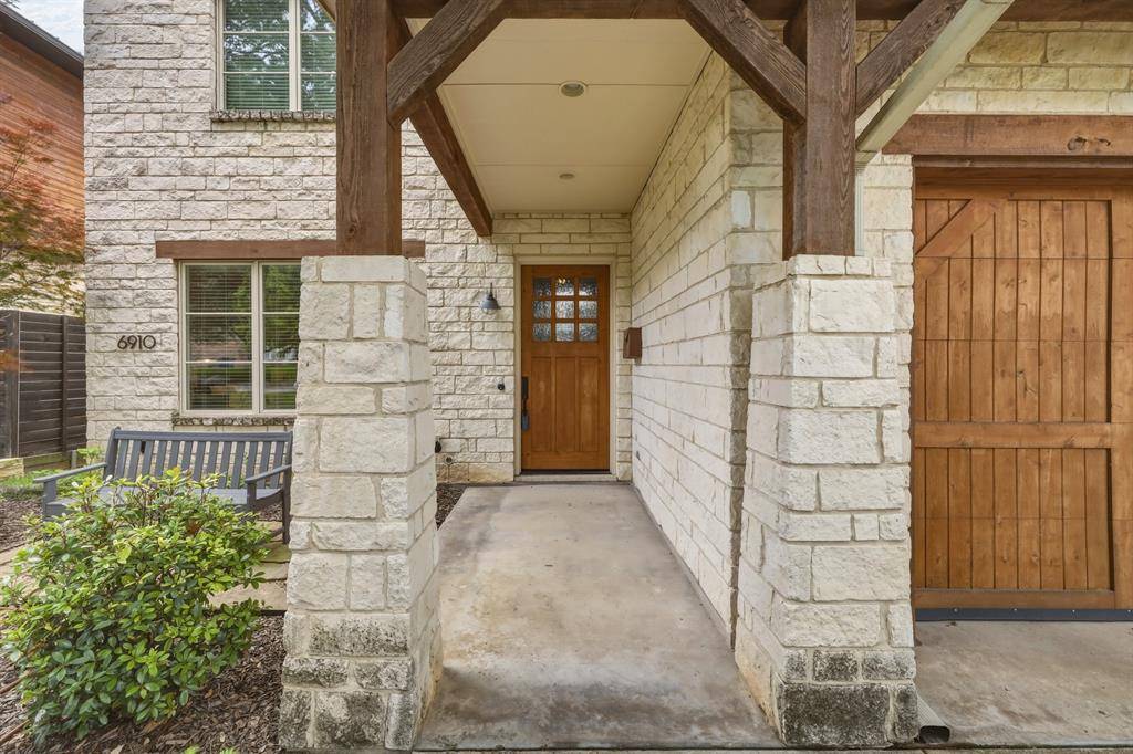 6910 Coronado Avenue, Dallas, TX 75214