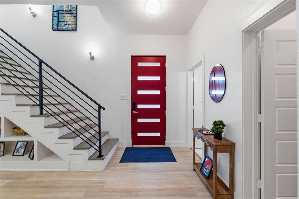 2406 Merlin Street, Dallas, TX 75215