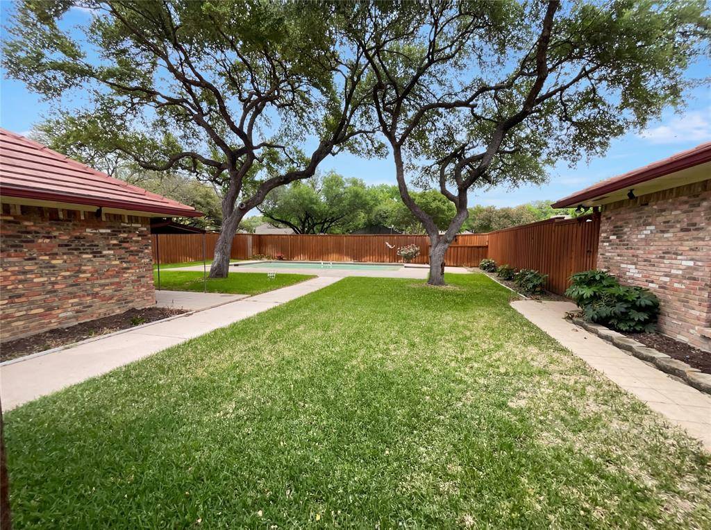 13216 Hillcrest Road, Dallas, TX 75240
