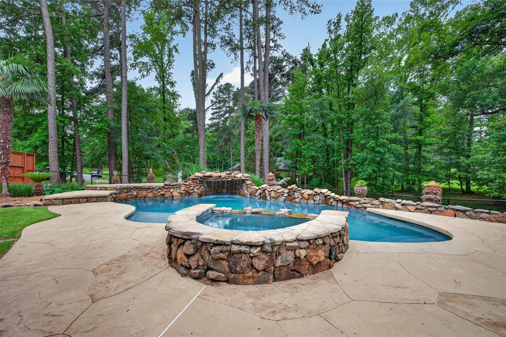 9830 Holamy Lane, Shreveport, LA 71106