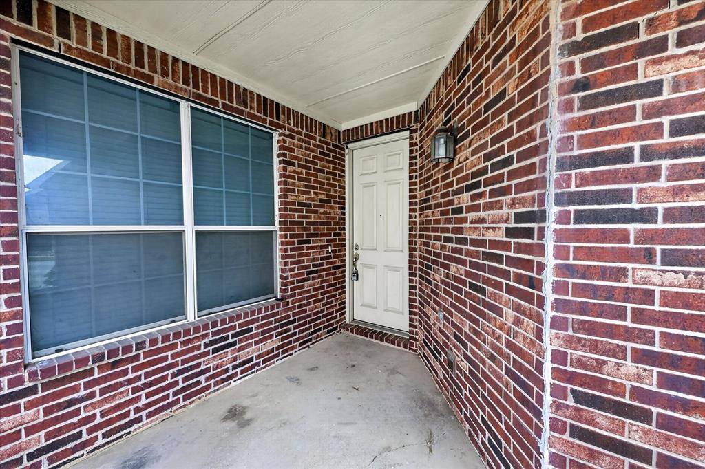 2304 Janna Way, Carrollton, TX 75006