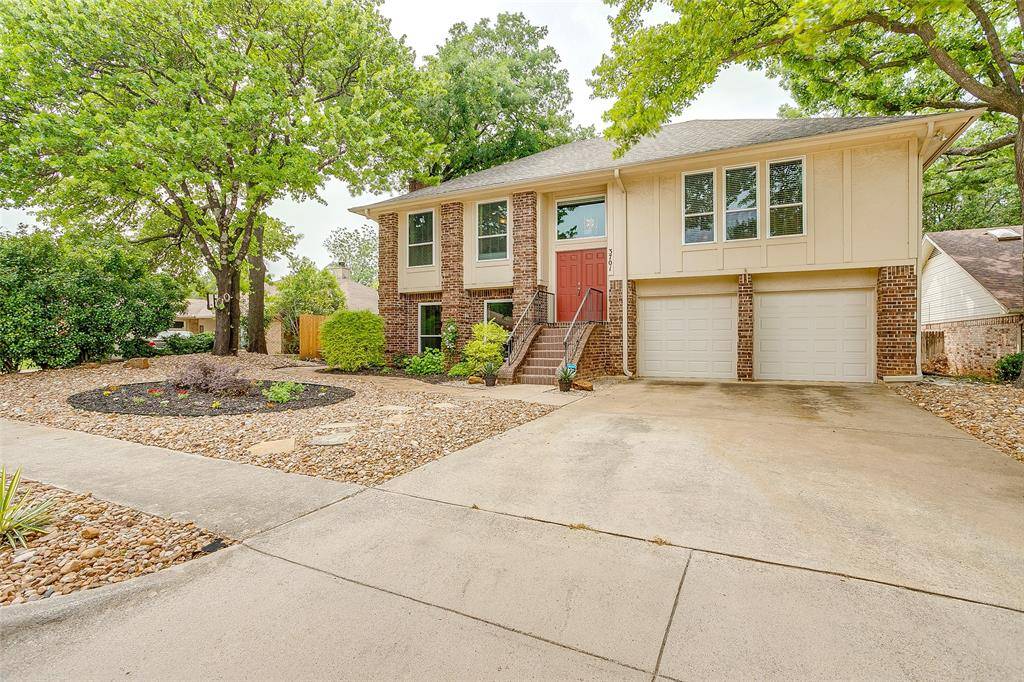 3701 Teal Lane, Bedford, TX 76021