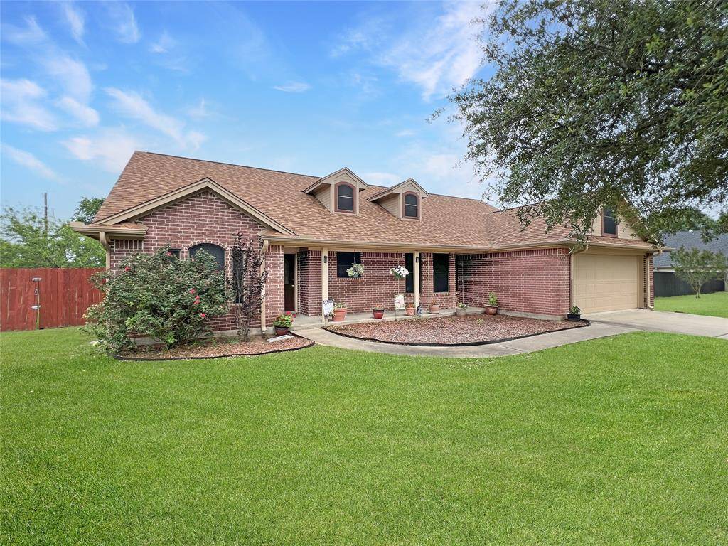 109 Continental Lane, Hillsboro, TX 76645