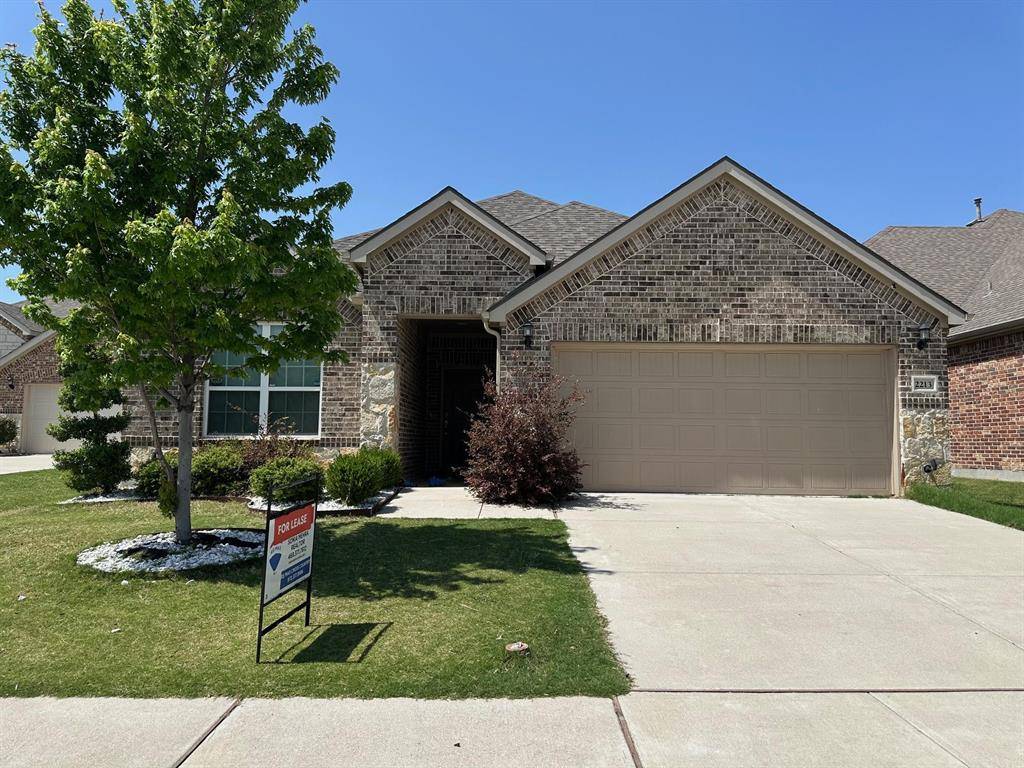 2213 Olivia Lane, Little Elm, TX 75068