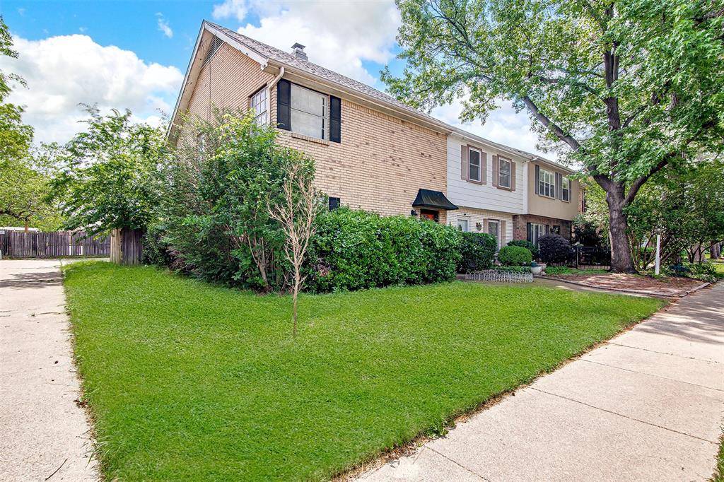 601 St Charles Drive, Arlington, TX 76013