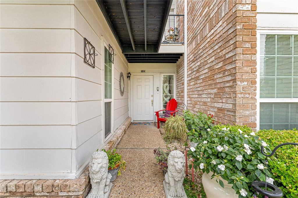2907 LAKE SHORE #103, Waco, TX 76708