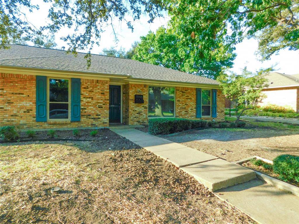 1946 Kensington Drive, Carrollton, TX 75007
