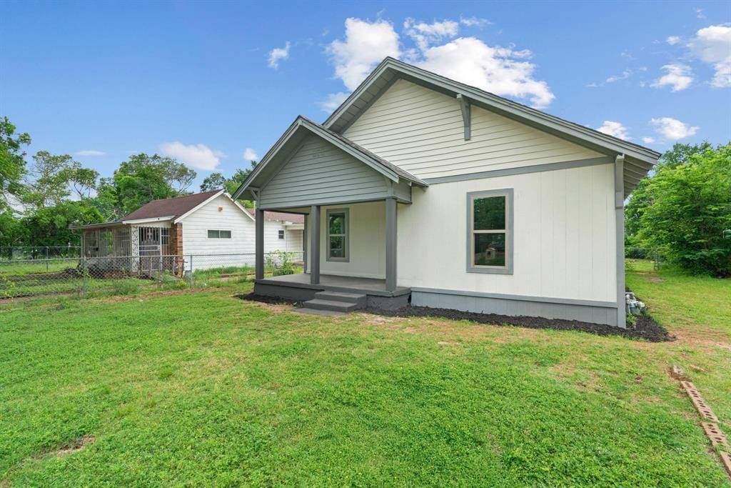 1404 E Baltimore Avenue, Fort Worth, TX 76104
