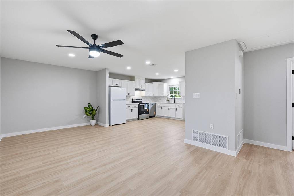 210 W Madison Street, Hillsboro, TX 76645