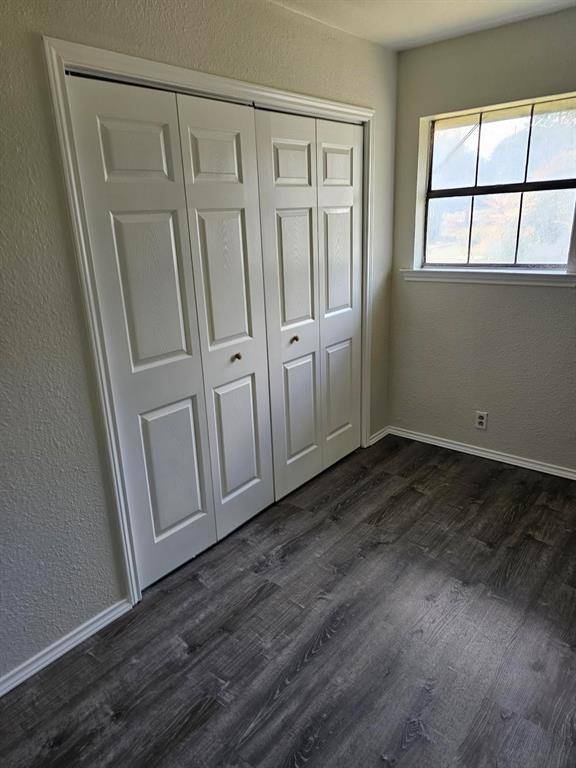 781 Hardeman, Italy, TX 76651