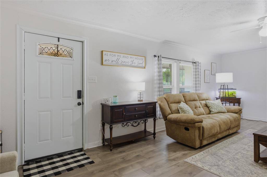 448 W Waco Avenue, Cooper, TX 75432