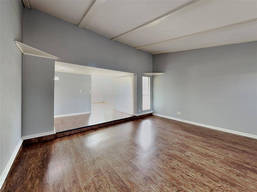 7439 Oakmore Drive, Dallas, TX 75249