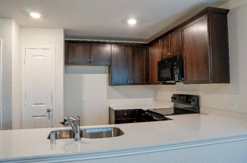 5324 Vinebrook Way, Princeton, TX 75407