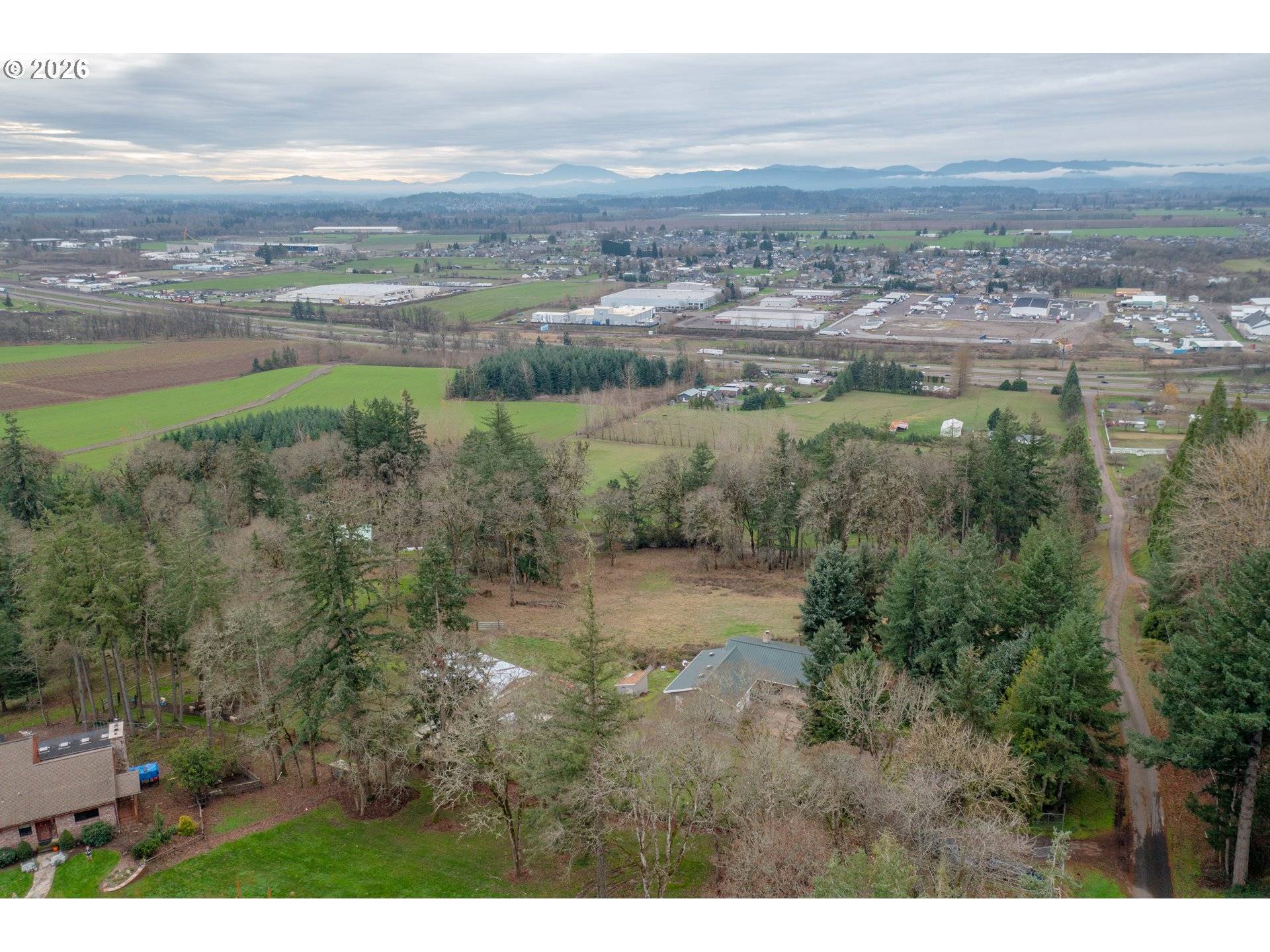 33844 SUNNYVIEW DR NE, Albany, OR 97322