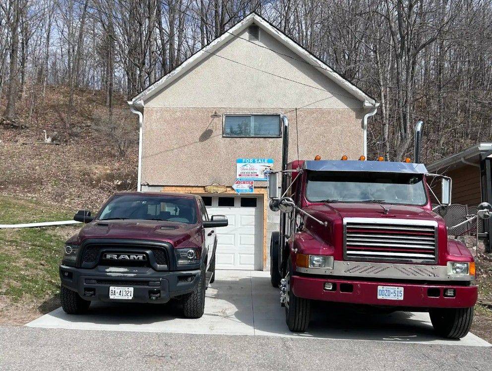 192 Monck ST, Bancroft, ON K0L 1C0