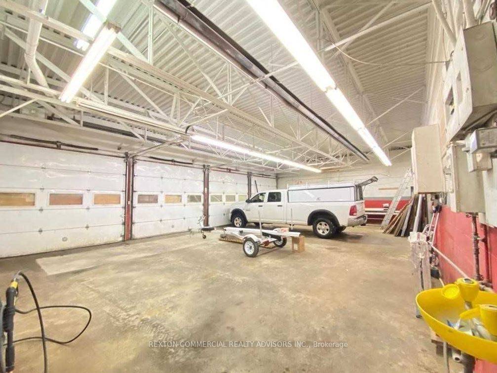 525 Queen ST #2, Wellington North, ON N0G 2L0