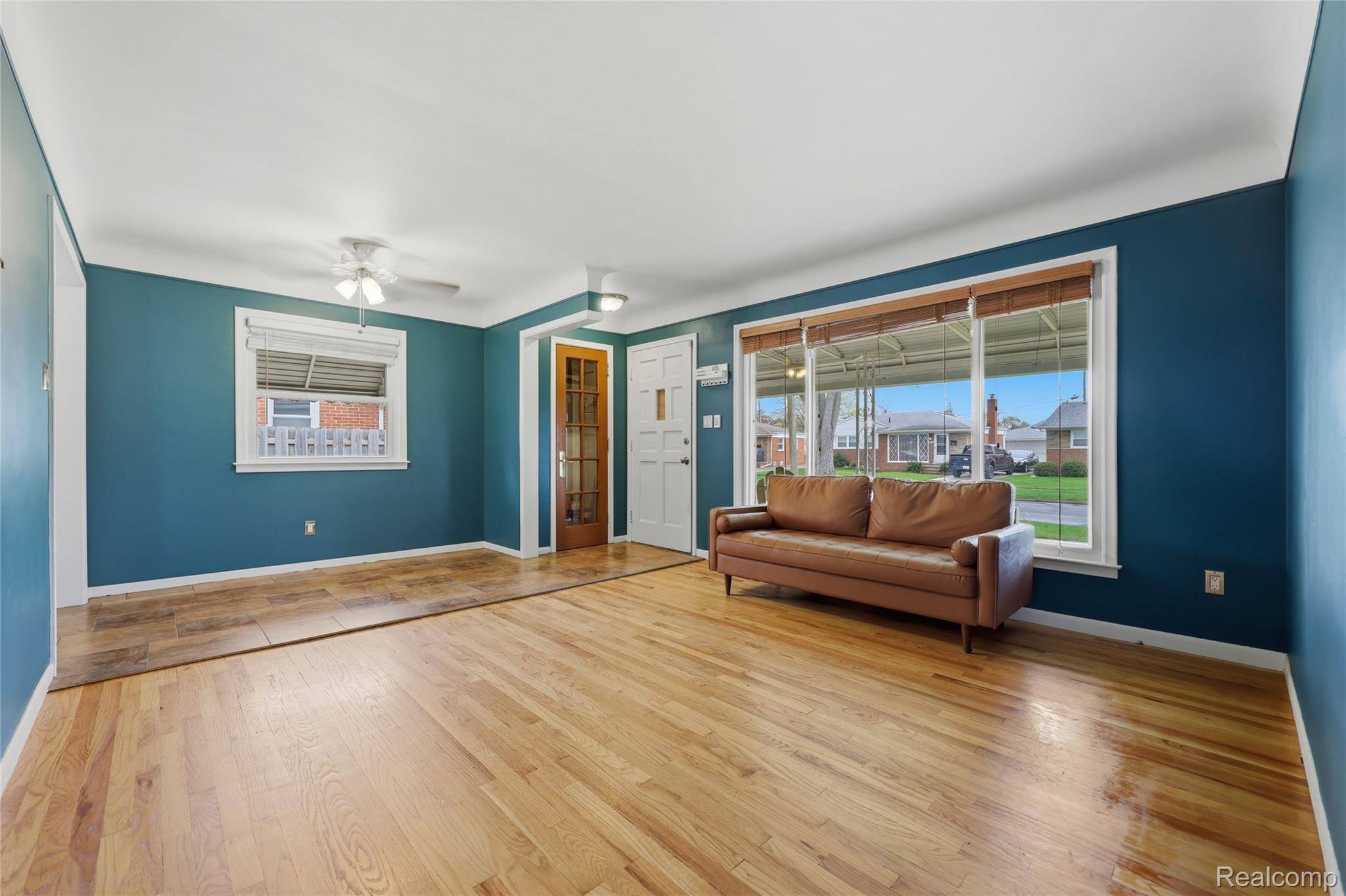 24920 Star Valley DR, Stclairshorescity_macomb, MI 48080