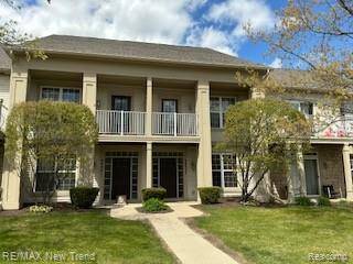 40435 Bay Harbor LN, Canton Charter Township, MI 48188
