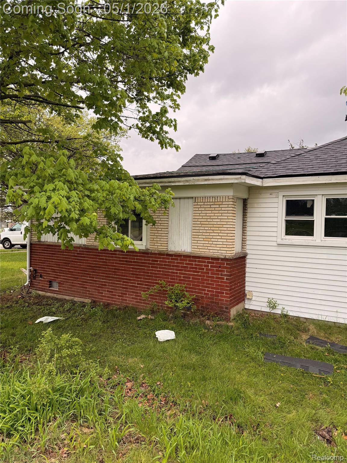 30035 7 Mile RD, Livoniacity_wayne, MI 48152