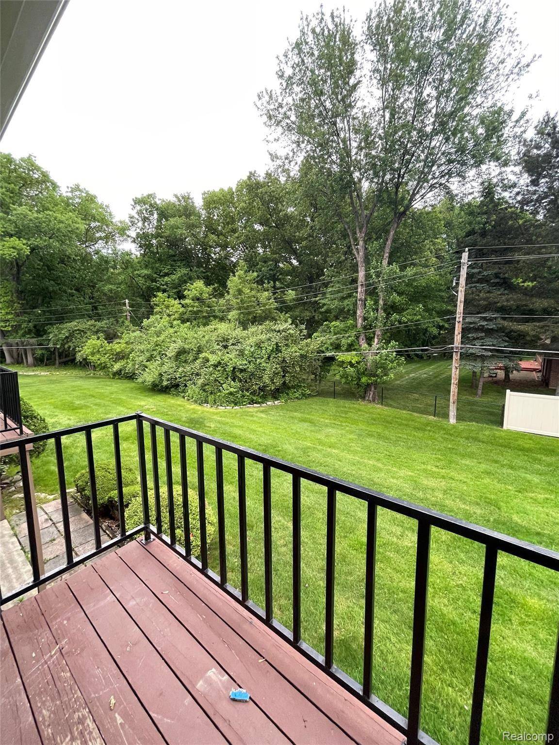 7550 WOODVIEW ST APT 3 #3, Westlandcity_wayne, MI 48185