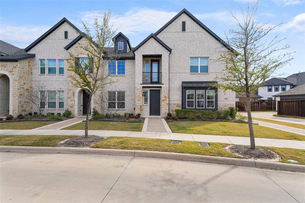 4507 Cypress Thorn Drive, Arlington, TX 76005
