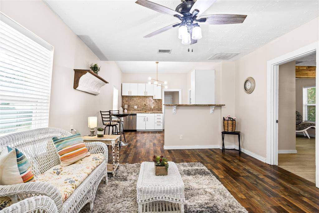 614 Rice Street, Denison, TX 75020