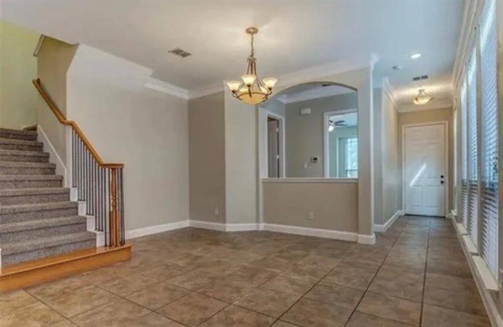 228 Wallington Way, Lewisville, TX 75067