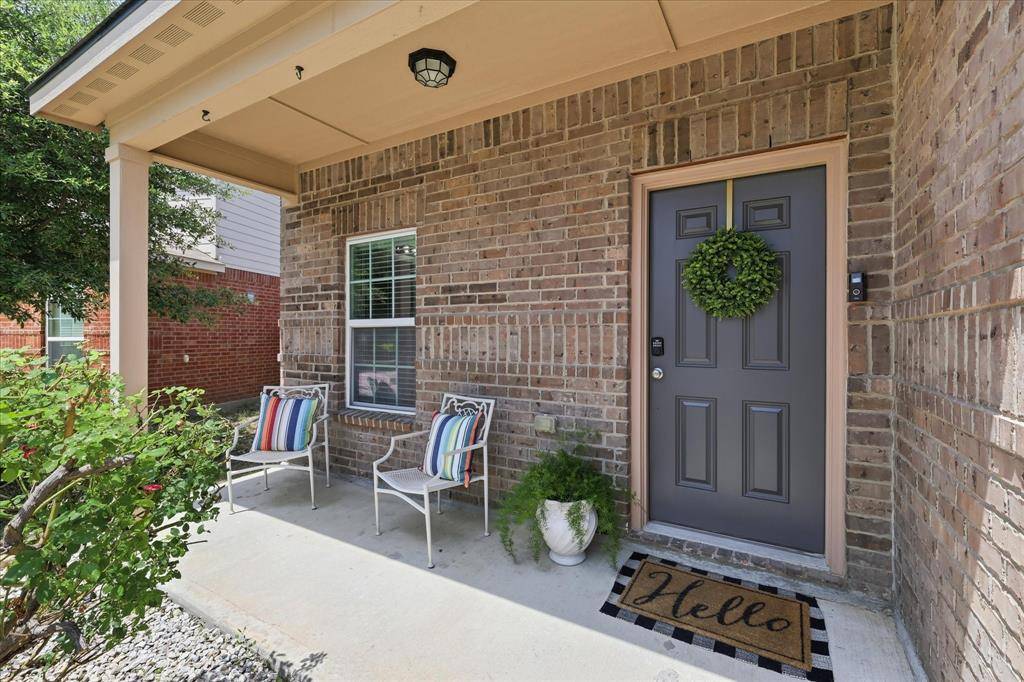 6352 White Jade Drive, Fort Worth, TX 76179