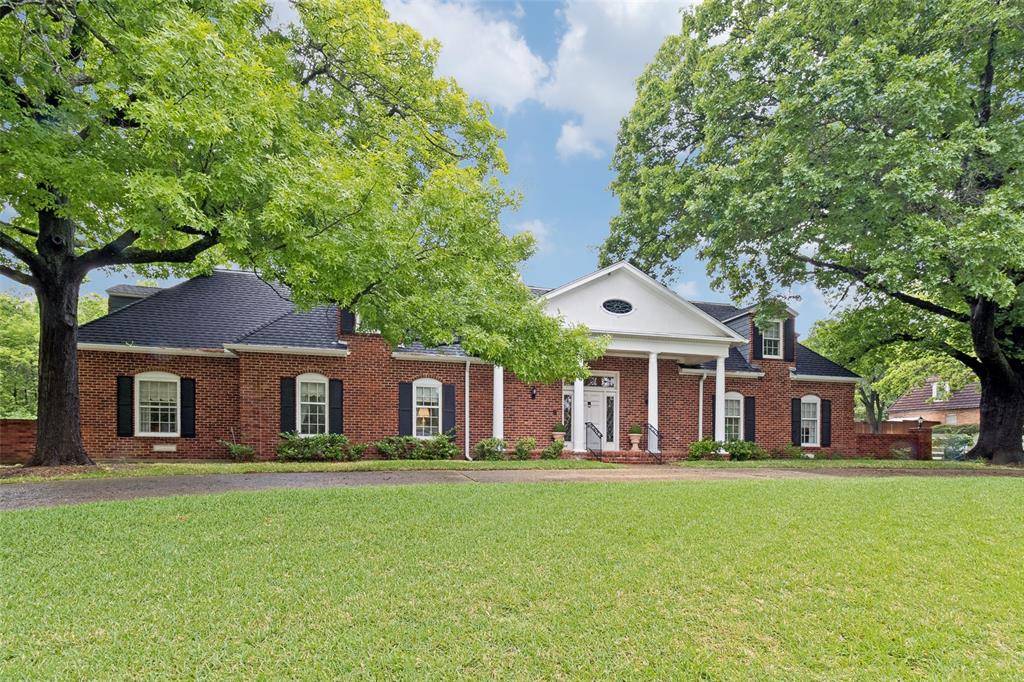6555 Dartbrook Drive, Dallas, TX 75254
