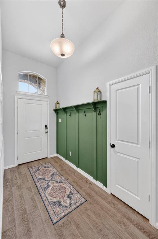 9604 Cherryville Road, Fort Worth, TX 76108
