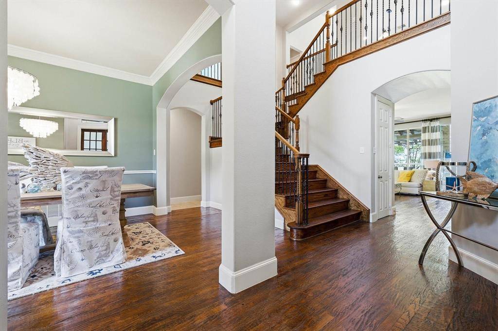 8810 Crockett Drive, Argyle, TX 76226