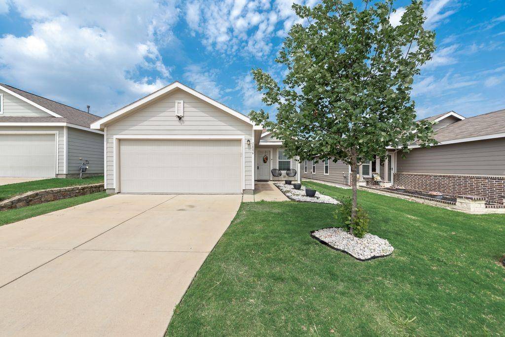 1806 Barrie Way, Crandall, TX 75114