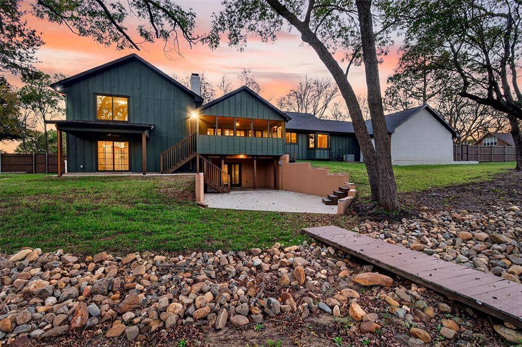 1 River Hills Drive, Denison, TX 75020