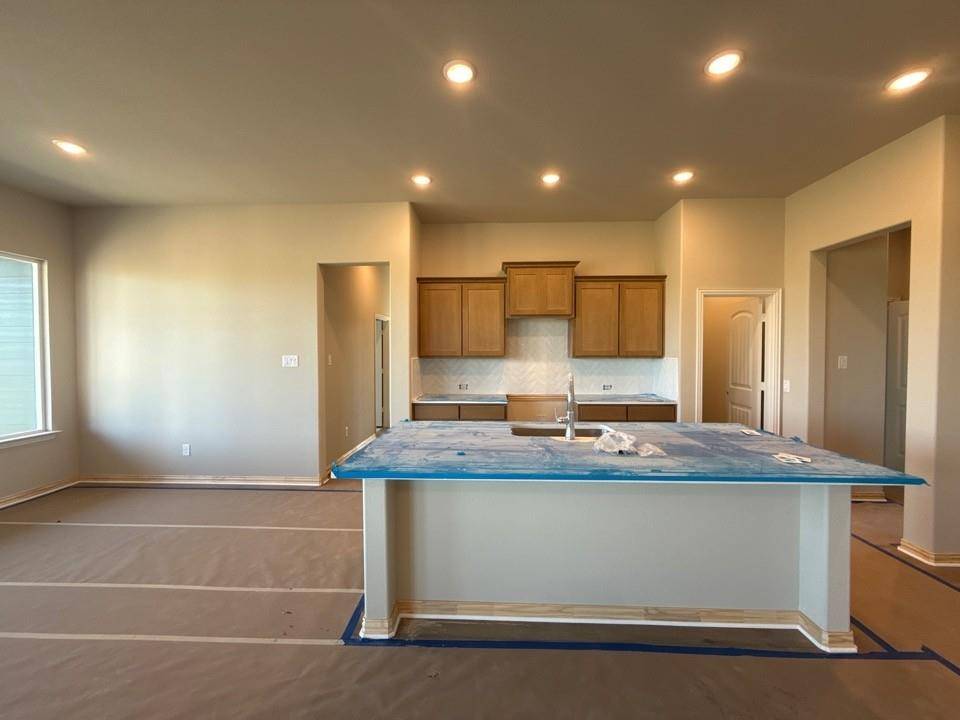 660 County Road 200, Valley View, TX 76272