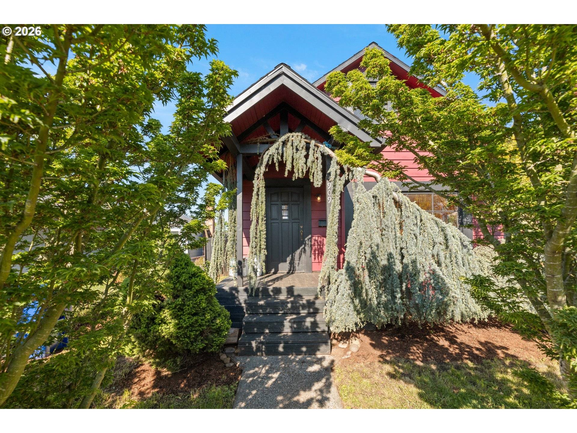 3909 SE 69TH AVE, Portland, OR 97206