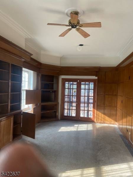 725 Elizabeth Ave, Newark City, NJ 07112