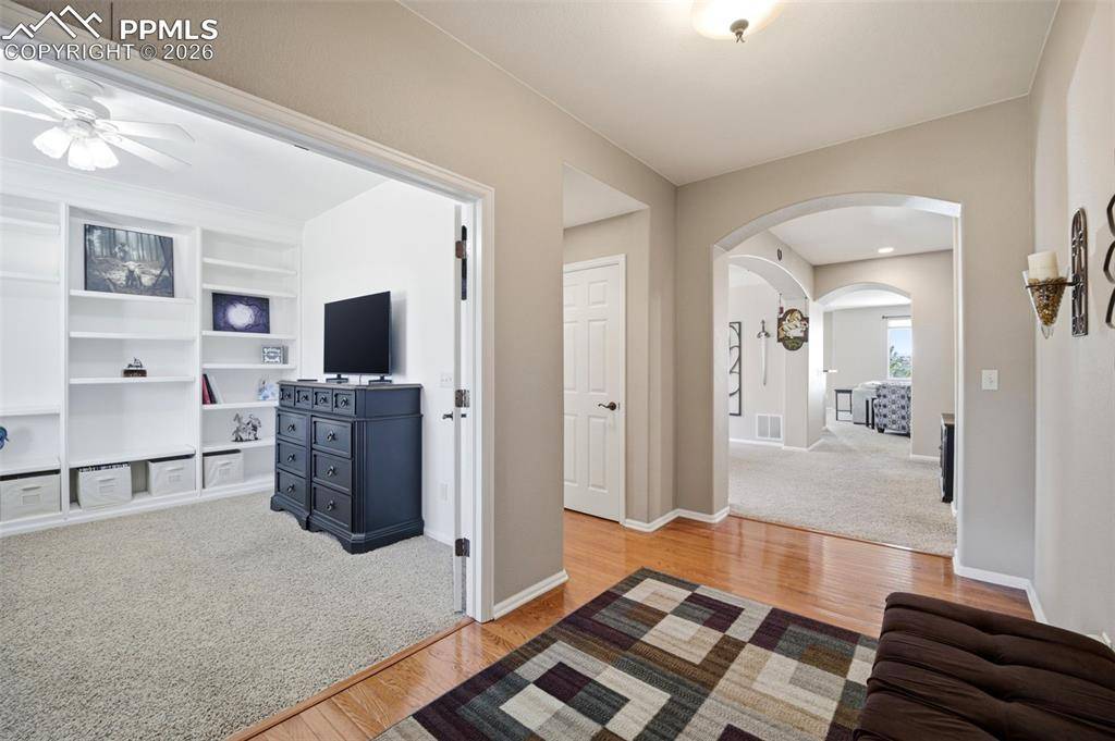 6976 Cobblecreek DR, Colorado Springs, CO 80922