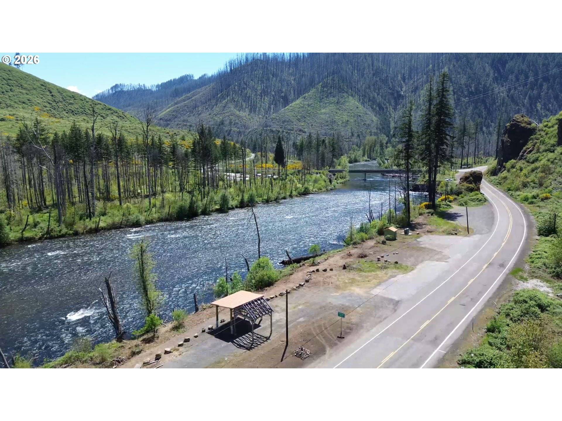 50660 MCKENZIE HWY, Vida, OR 97488