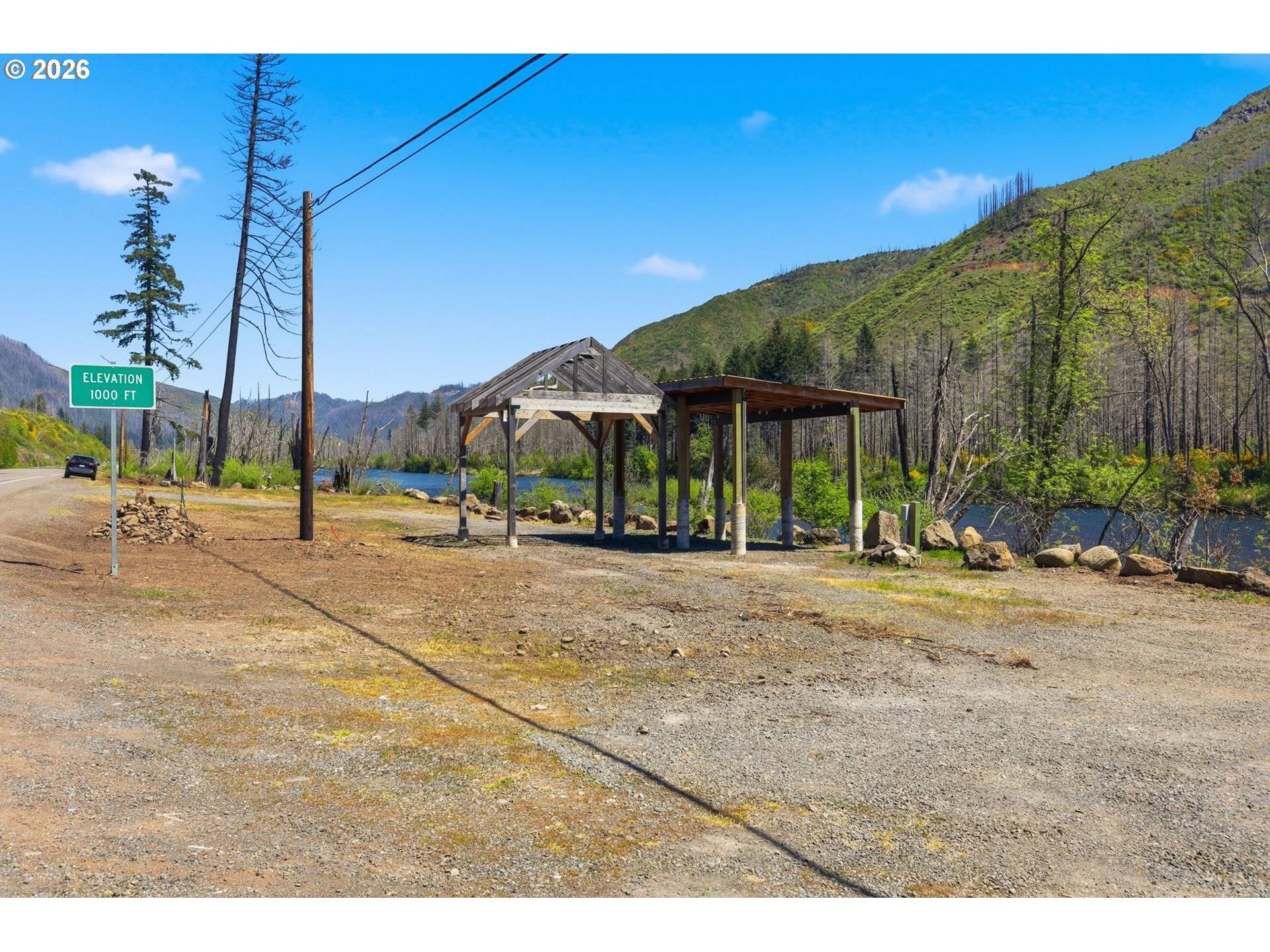 50660 MCKENZIE HWY, Vida, OR 97488