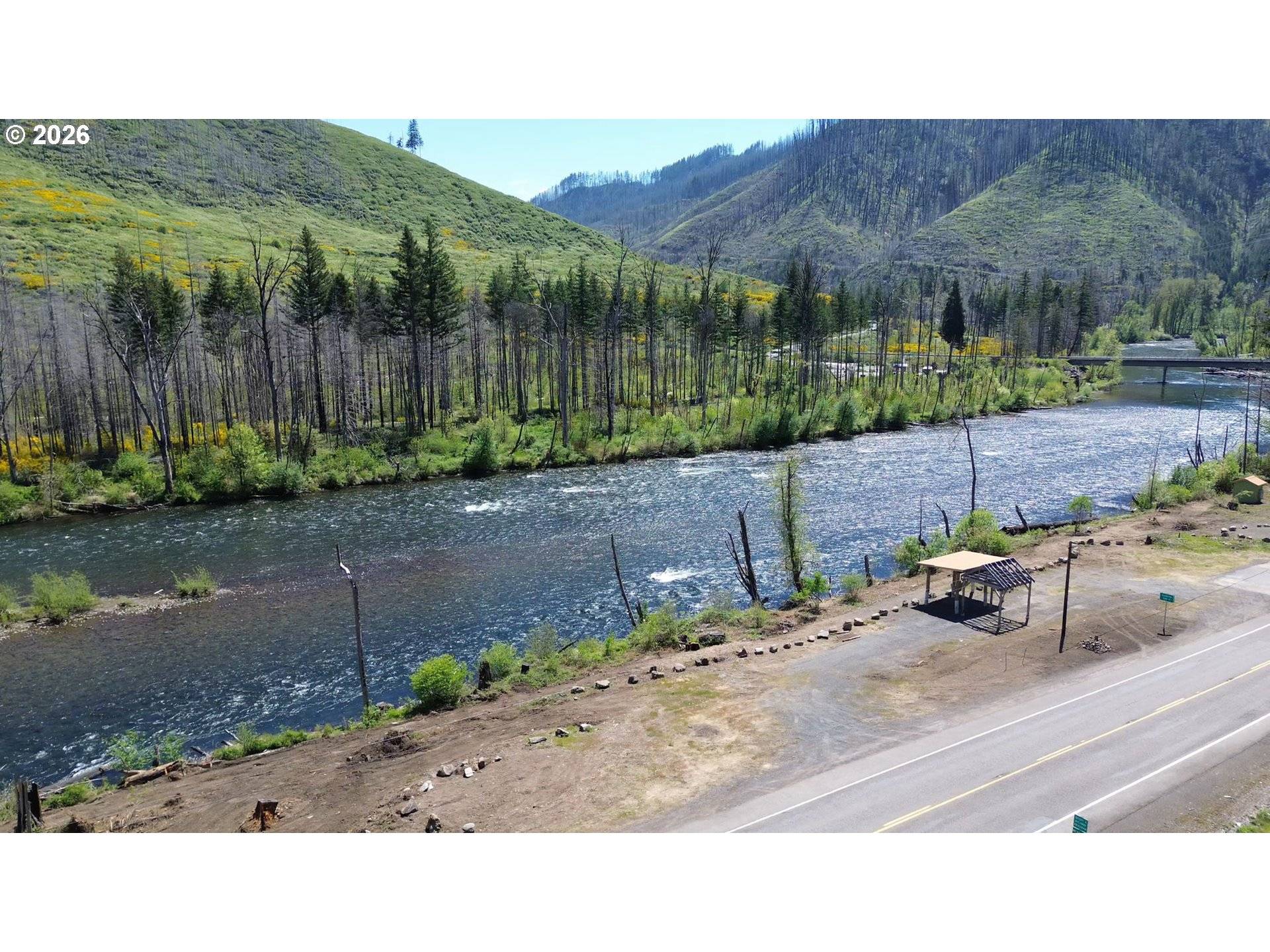 50660 MCKENZIE HWY, Vida, OR 97488