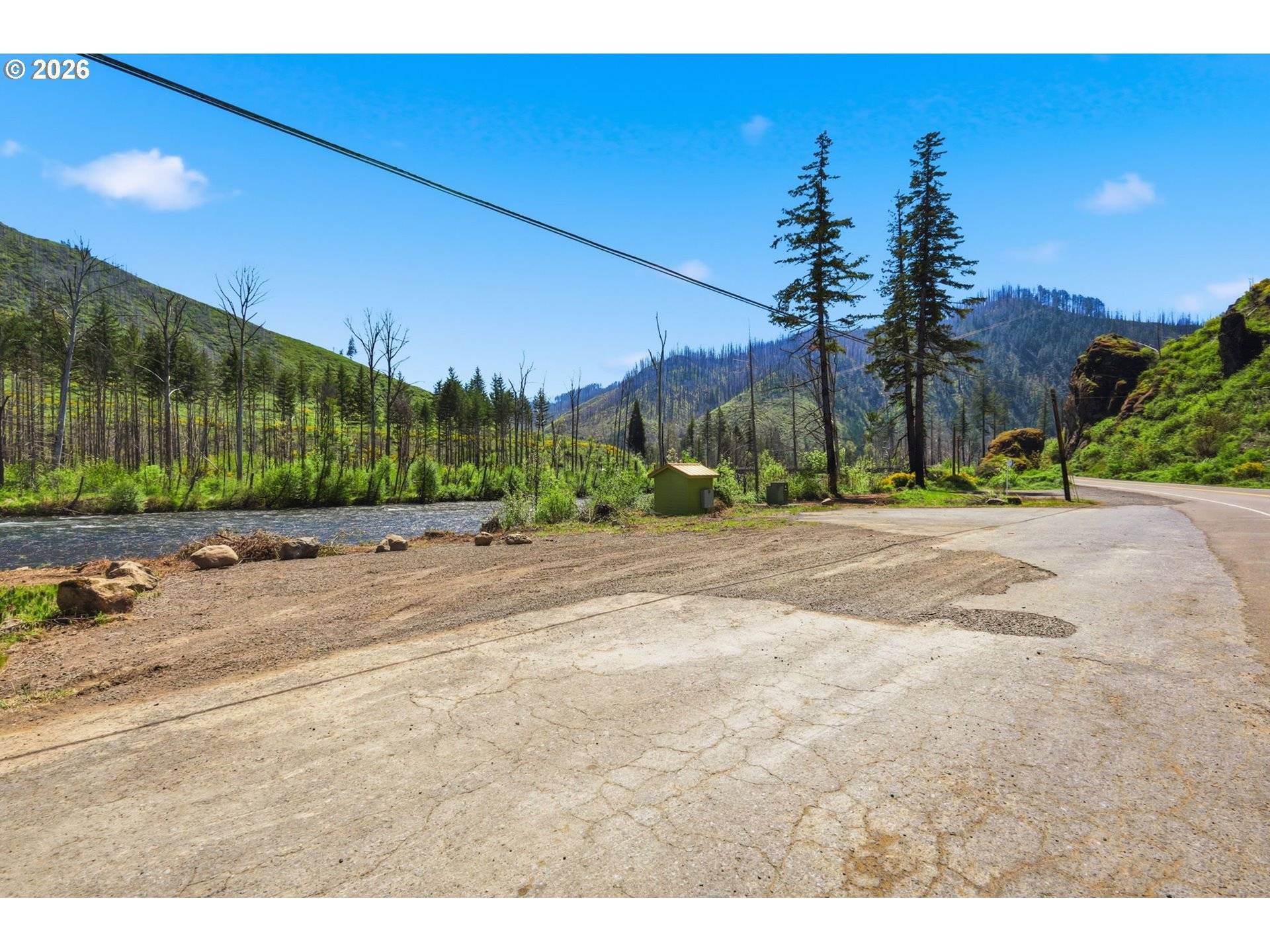 50660 MCKENZIE HWY, Vida, OR 97488