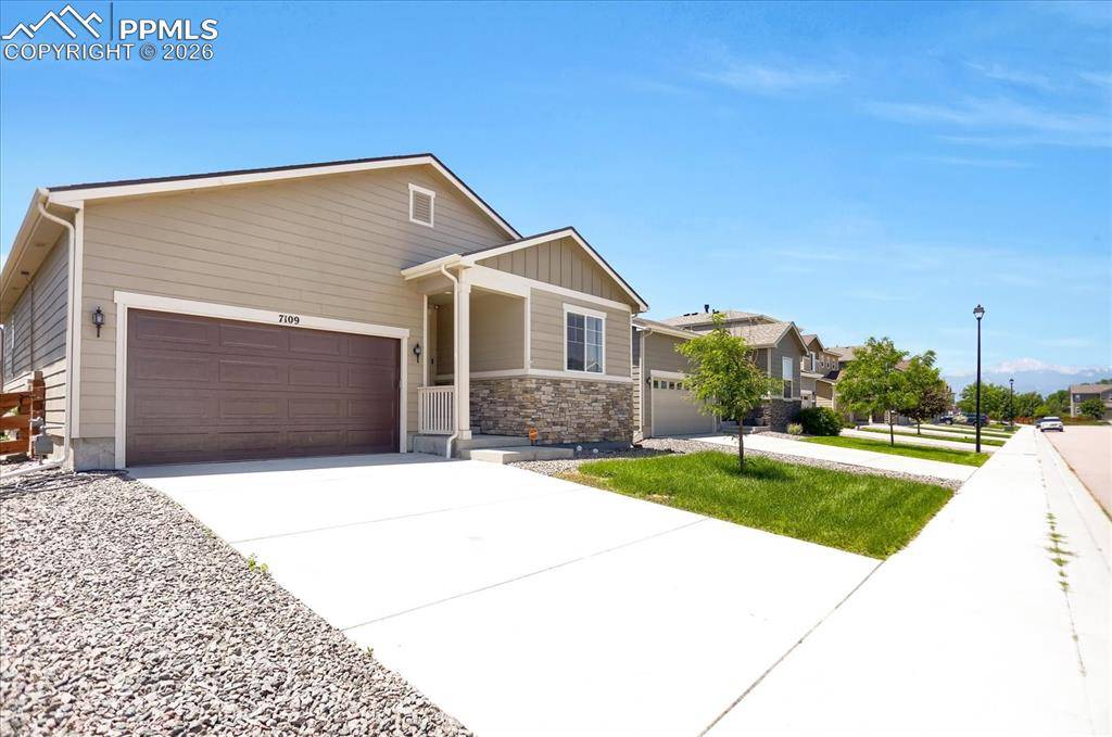 7109 Boreal DR, Colorado Springs, CO 80915