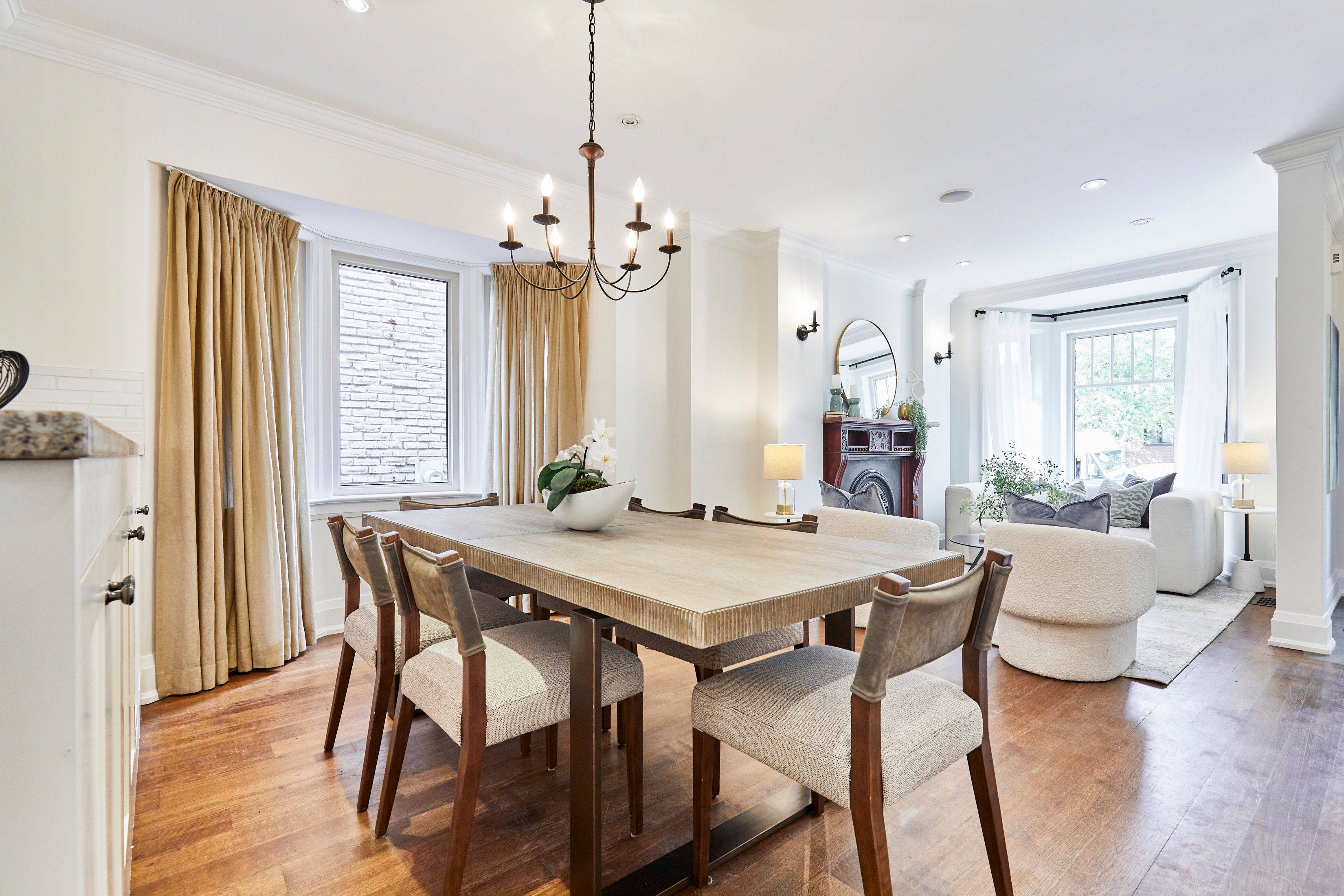 645 Balliol ST, Toronto C10, ON M4S 1E6
